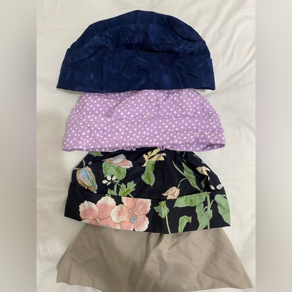 Brand new scrub caps - Picture 1 of 2